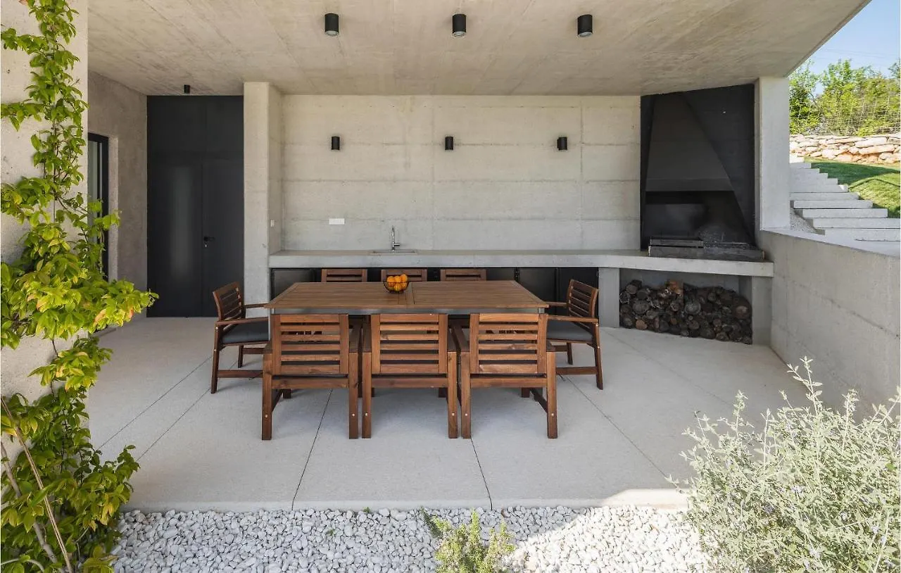 Lovely Home In Barban With Kitchen Holiday home