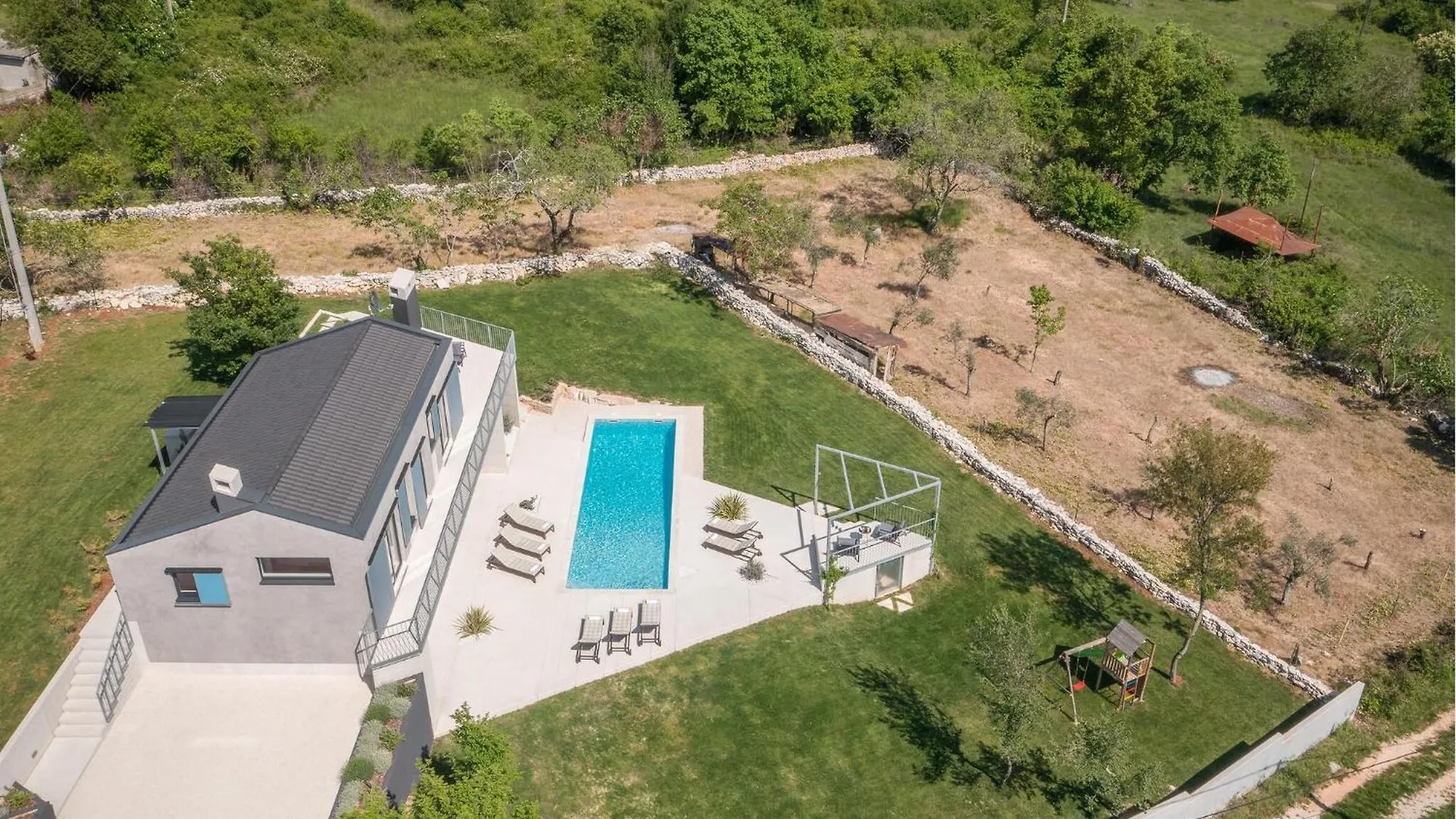 Beautiful home in Barban w/ Outdoor swimming pool, WiFi&3 Bedrooms Vakantiehuis