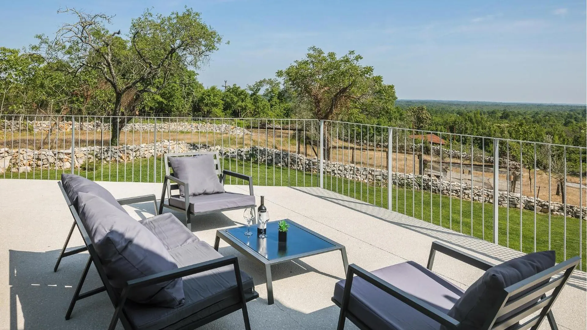 Beautiful home in Barban w/ Outdoor swimming pool, WiFi&3 Bedrooms